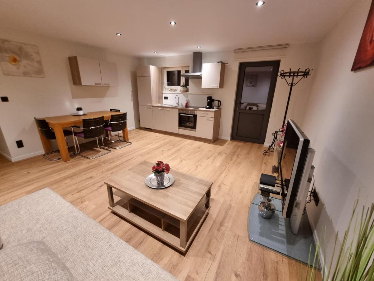Susberg 4 Appartement NeerNeerpelt Buitenkant foto